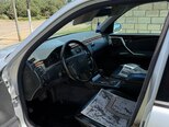 Mercedes E 240-6