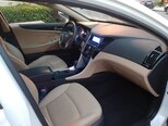 Hyundai Sonata-11