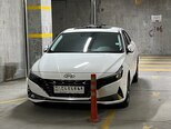 Hyundai Elantra-1