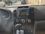 Kia Carnival-10