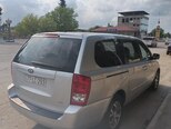 Kia Carnival-8