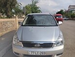 Kia Carnival-1