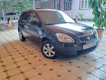 Kia Rio-5
