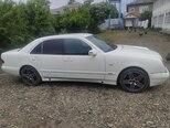 Mercedes E 240-8