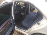 Mercedes E 240-5