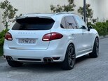 Porsche Cayenne-8