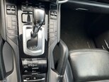 Porsche Cayenne-13