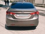 Hyundai Elantra-5