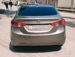 Hyundai Elantra-10