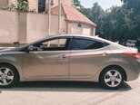 Hyundai Elantra-6