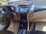 Hyundai Elantra-16