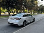 Hyundai Sonata-5