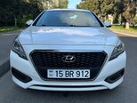 Hyundai Sonata-1
