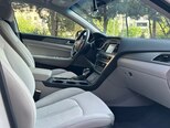 Hyundai Sonata-9