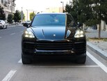 Porsche Cayenne-2