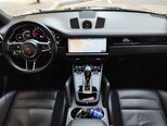 Porsche Cayenne-6