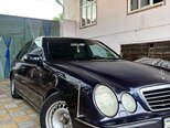 Mercedes E 270-6