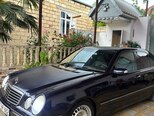 Mercedes E 270-20