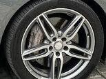 Mercedes E 300-21