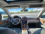 Mercedes E 320 4MATIC-12