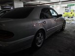 Mercedes E 240-10