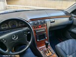 Mercedes E 240-13