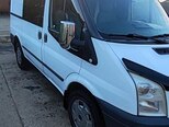 Ford Transit-7