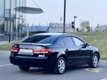 Hyundai Sonata-6