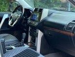 Toyota Land Cruiser Prado-4