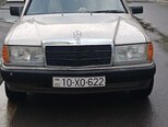 Mercedes 190-1