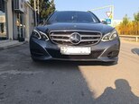 Mercedes E 220-1