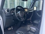 Jeep Wrangler-10