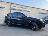 BMW iX3-16