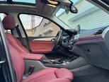 BMW iX3-11