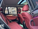 BMW iX3-10