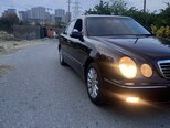 Mercedes E 200-5
