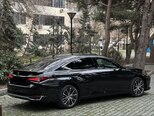 Lexus ES 300h-12