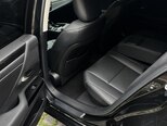 Lexus ES 300h-17