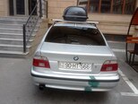 BMW 523-2