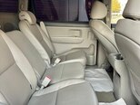 Kia Carnival-9