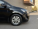 Kia Carnival-14