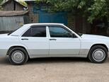 Mercedes 190-9
