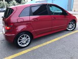 Mercedes B 180-9
