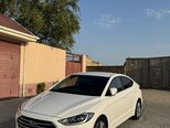 Hyundai Avante-4