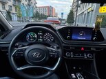 Hyundai Sonata-18