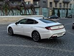 Hyundai Sonata-13