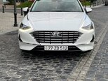 Hyundai Sonata-14