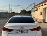 Hyundai Avante-7