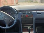 Mercedes E 280 4MATIC-2