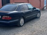 Mercedes E 280 4MATIC-5